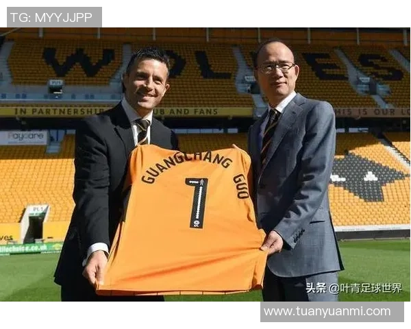 足球俱乐部如何通过出售球星实现财务收益与球队重建双赢局面